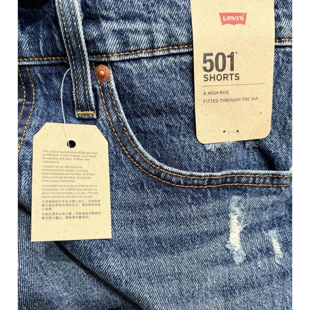Levi's 501 NWT High Rise Women's Shorts Blue Fringe Size 31 Button Fly
